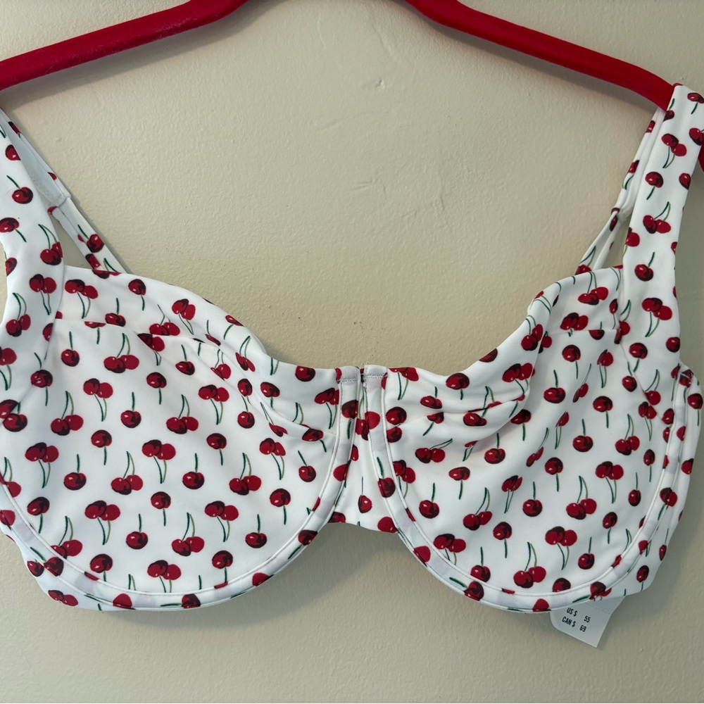Abercrombie & Fitch White Cherry Print Bikini Top